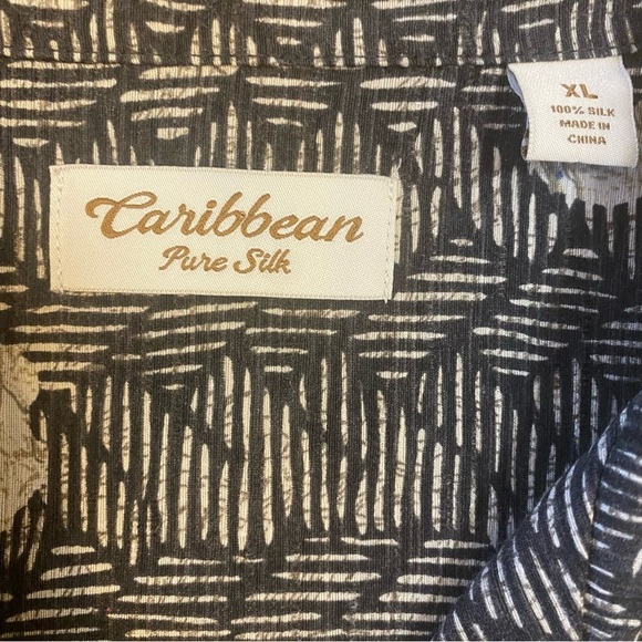 Caribbean Pure Silk Hawaiian Button Down Shirt Mens XL Black White‎ Cream Floral - Picture 4 of 10
